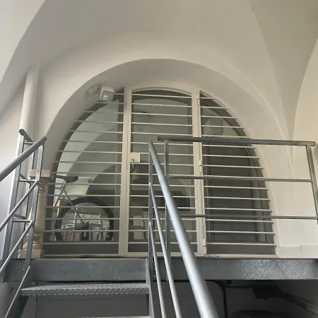 Loft “cinema Galleria”